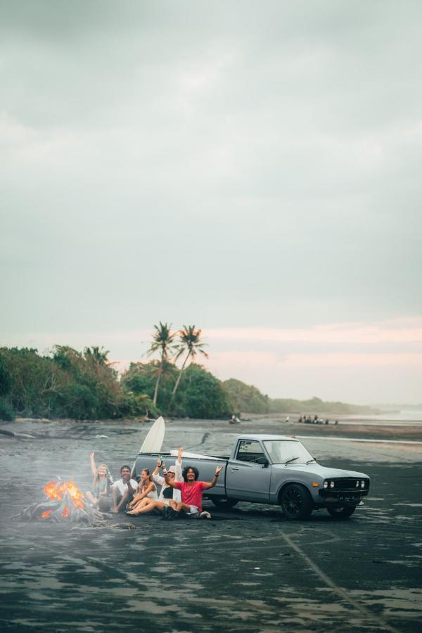 Guest house Seaside Tribe - Boutique Surf & Retreat