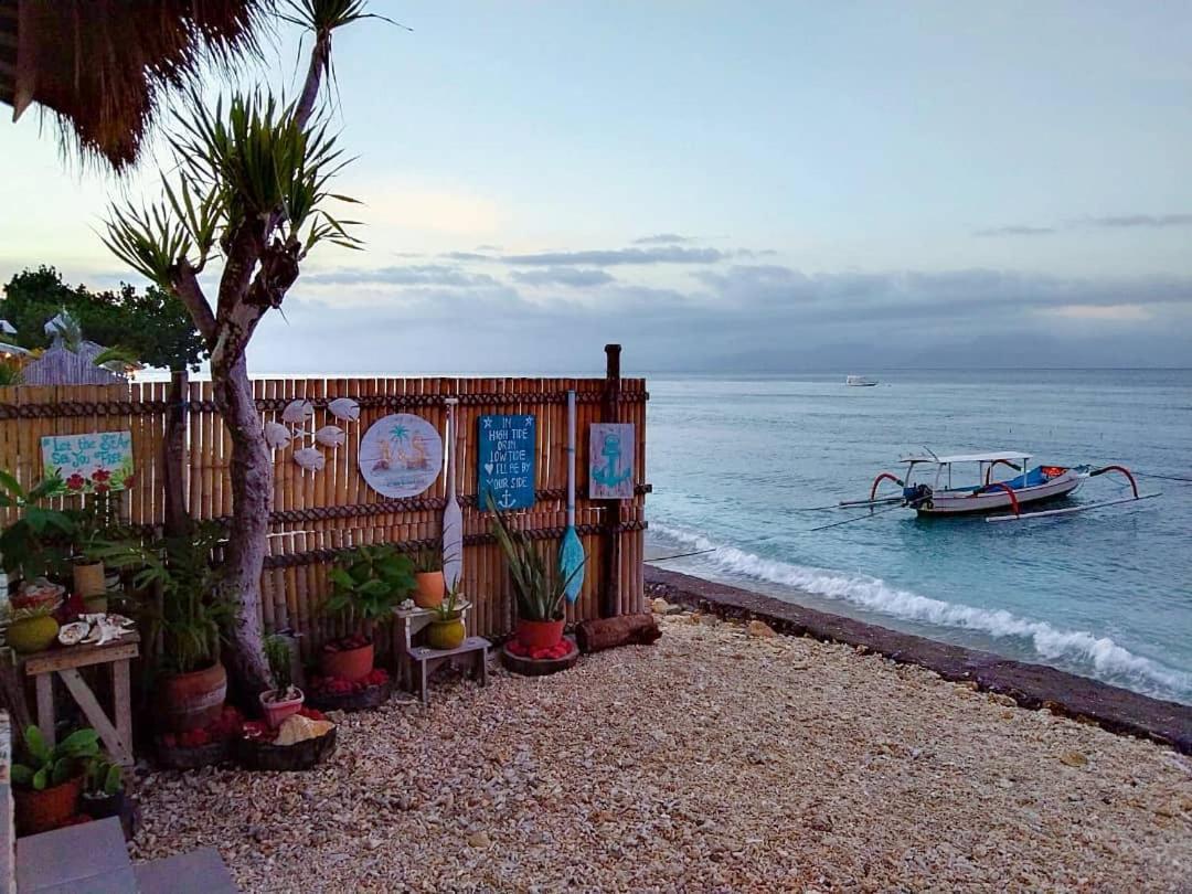 Guest house Vns Beachfront Toyapakeh