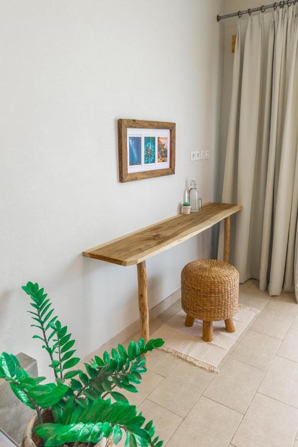 Seaside Tribe - Boutique Surf & Retreat Guest house Tanah Lot (Bali)