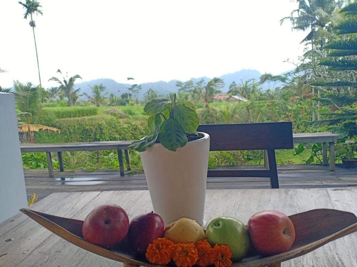 Jero Tumbuk Private * Selat