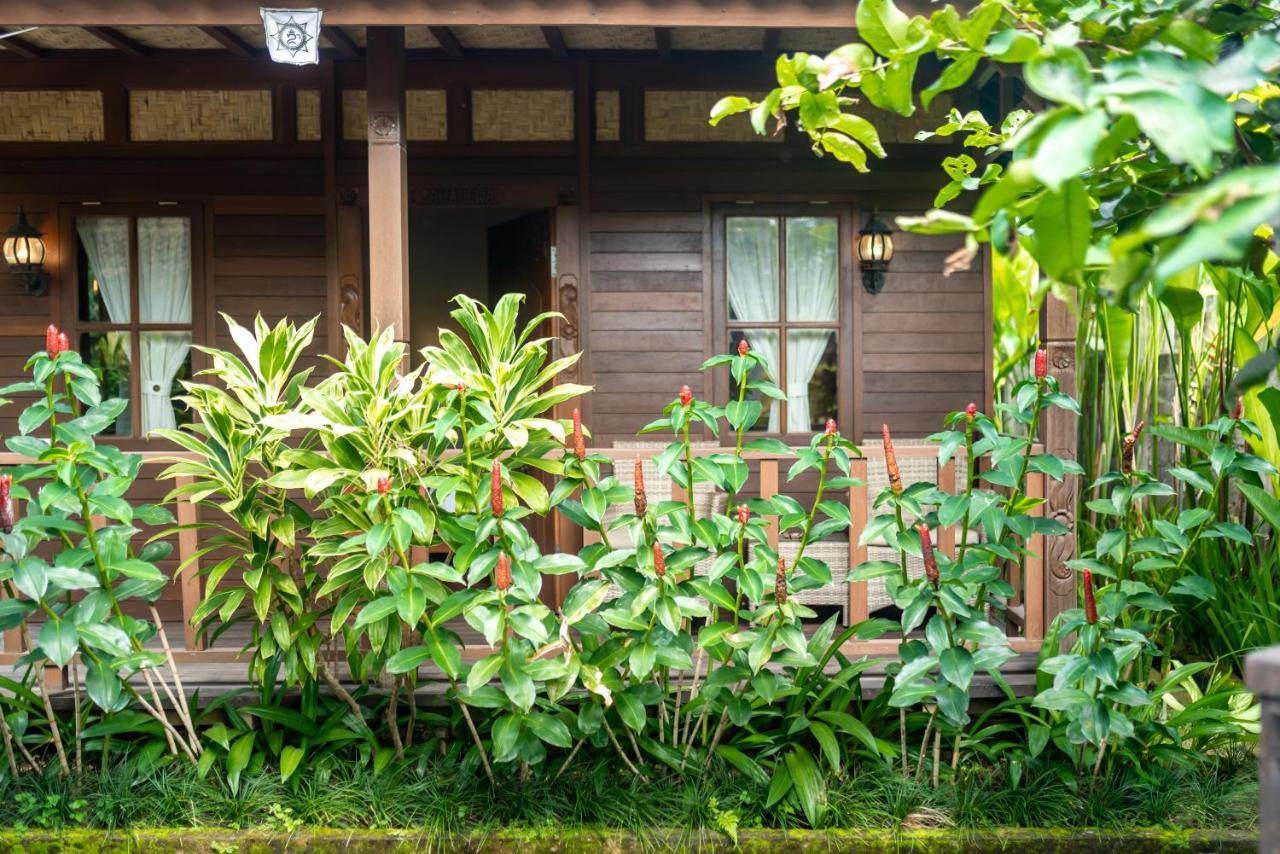 Waturenggong Villa *