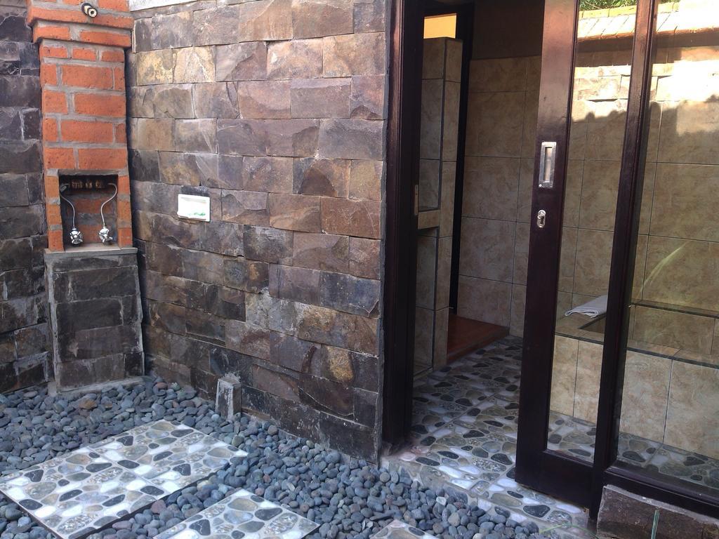 The Sari Guest house