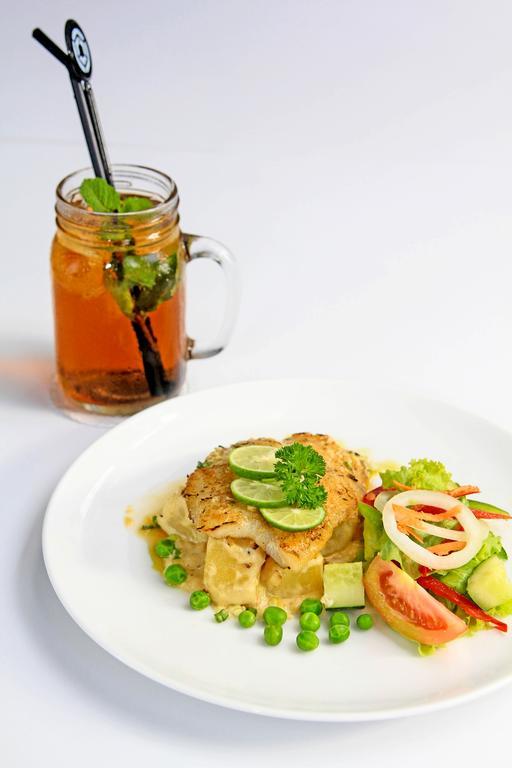 Berry Biz Hotel Seminyak (Bali)