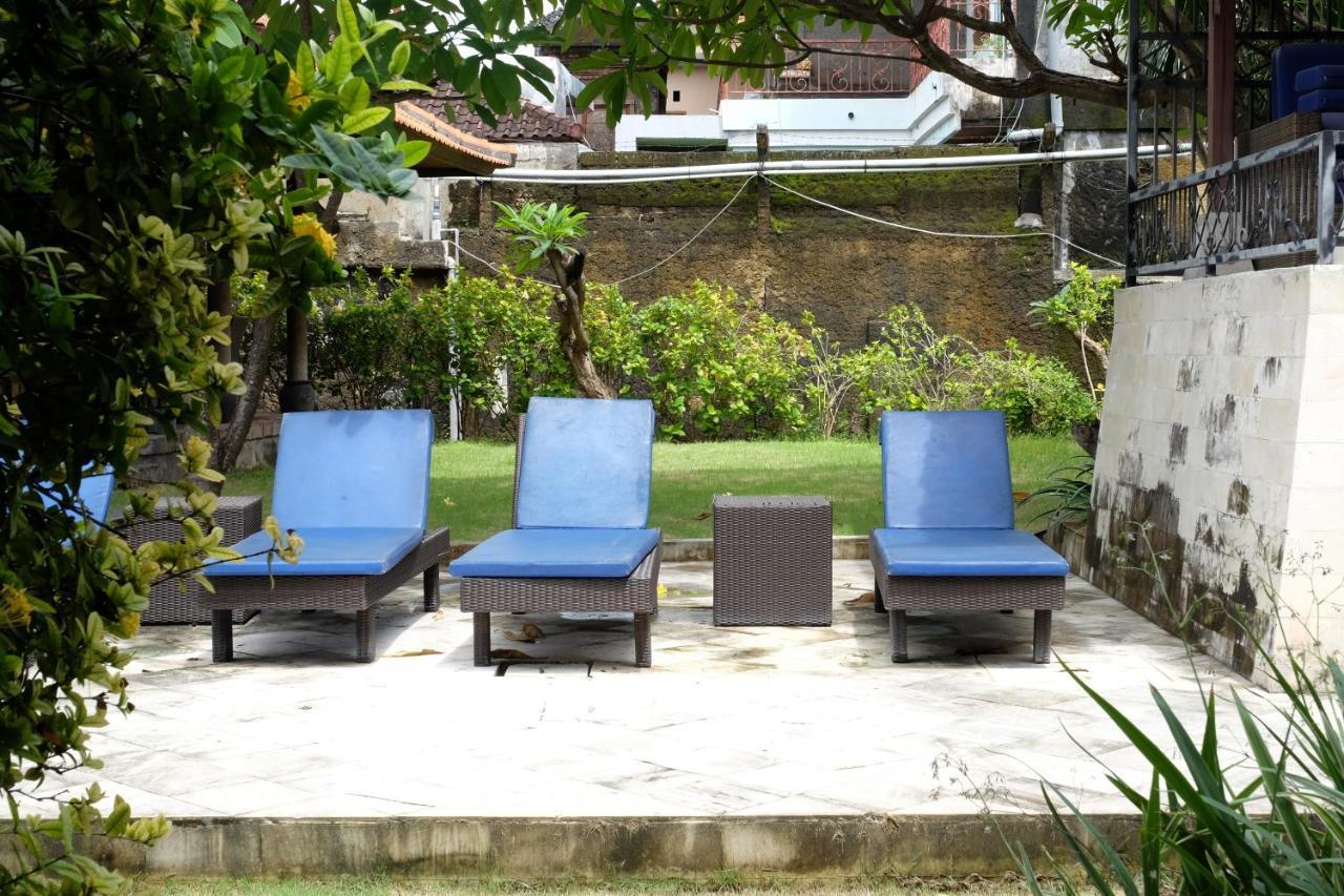 Fat Yogi Kuta (Bali)