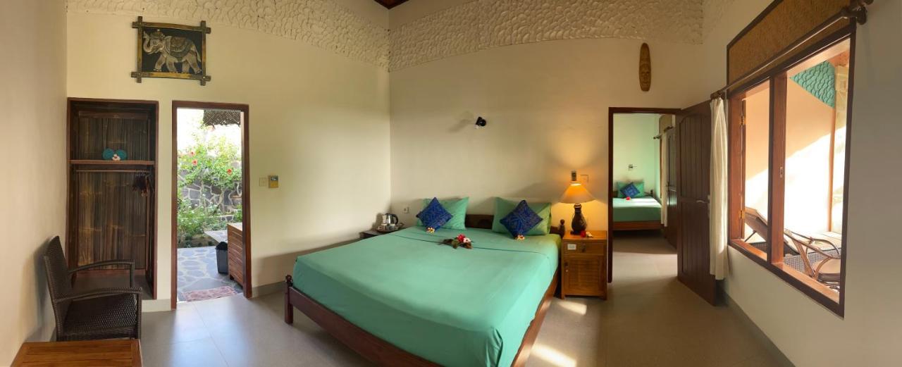 1000 Dream Lovina (Bali)