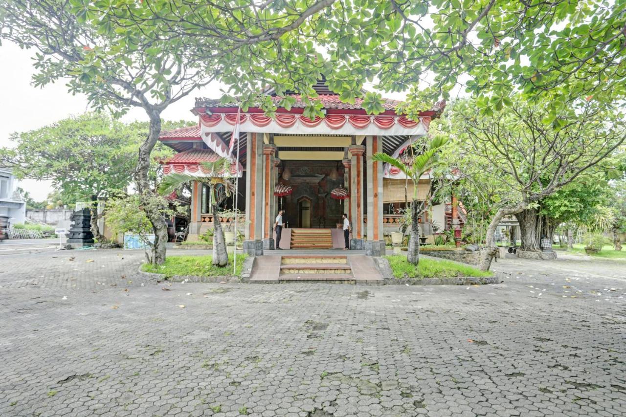 Collection O 90805 Aditya And Hotel Lovina (Bali)