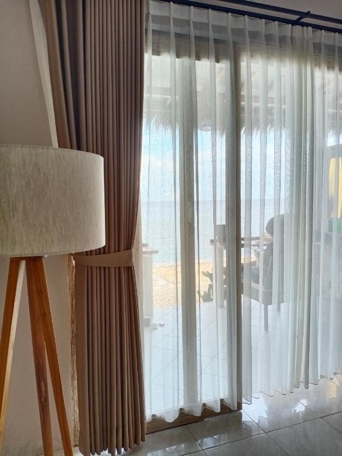 Vns Beachfront 2*