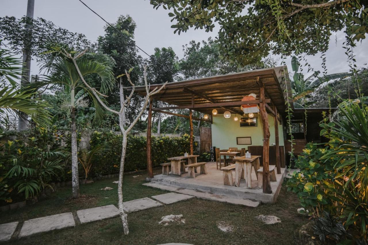 Nerima Hut *