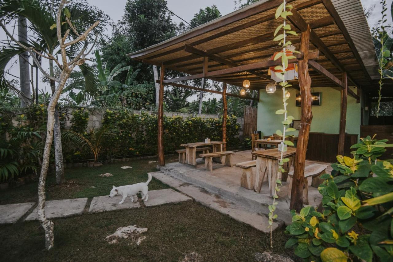 Nerima Hut Homestay Nusa Lembongan (Bali)