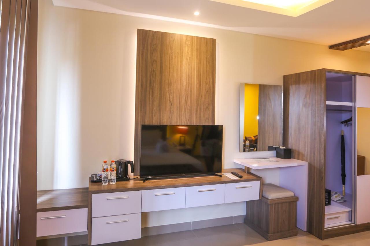 Dream Village Hotel 3*