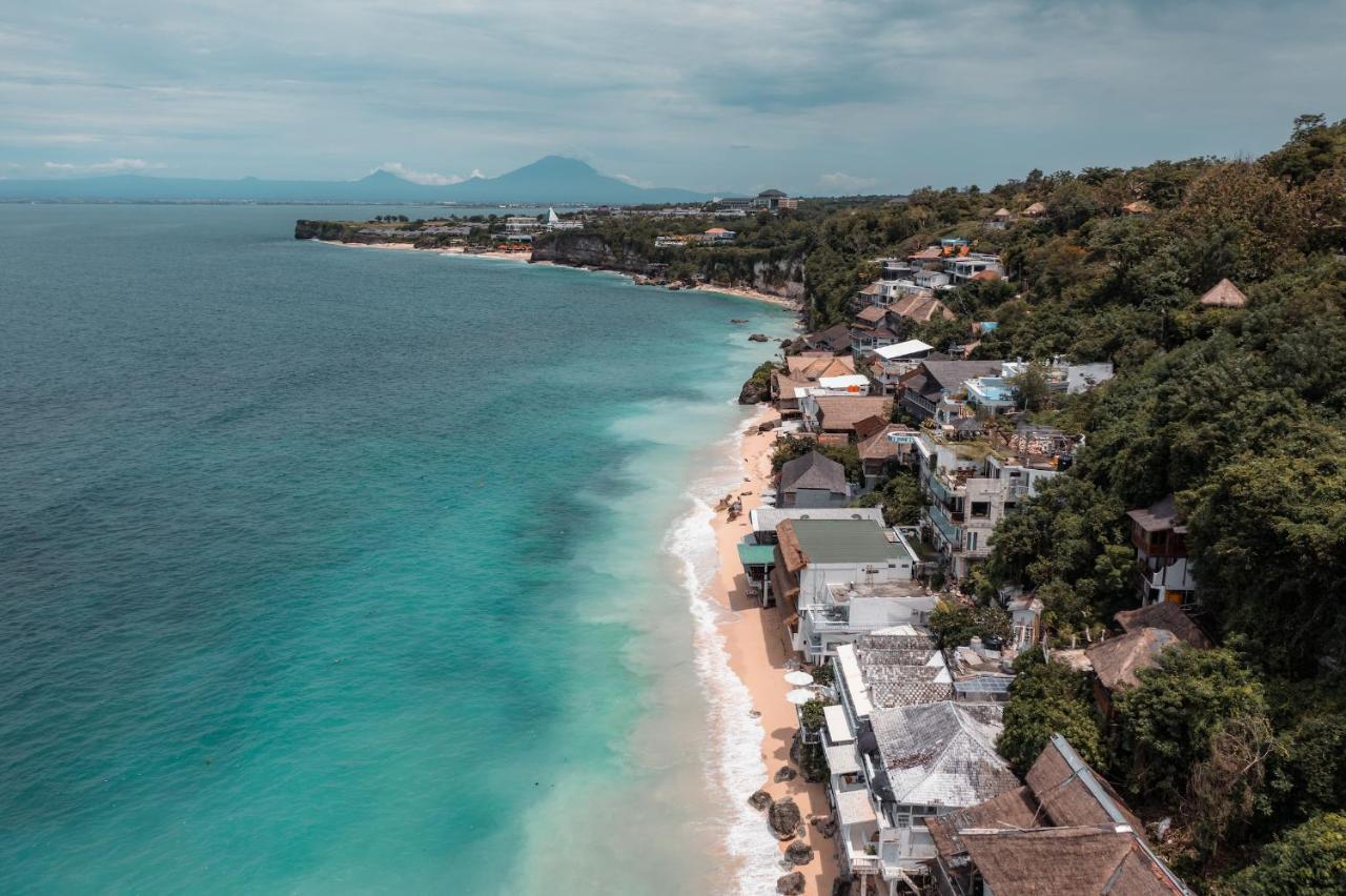 Legends Beachfront *