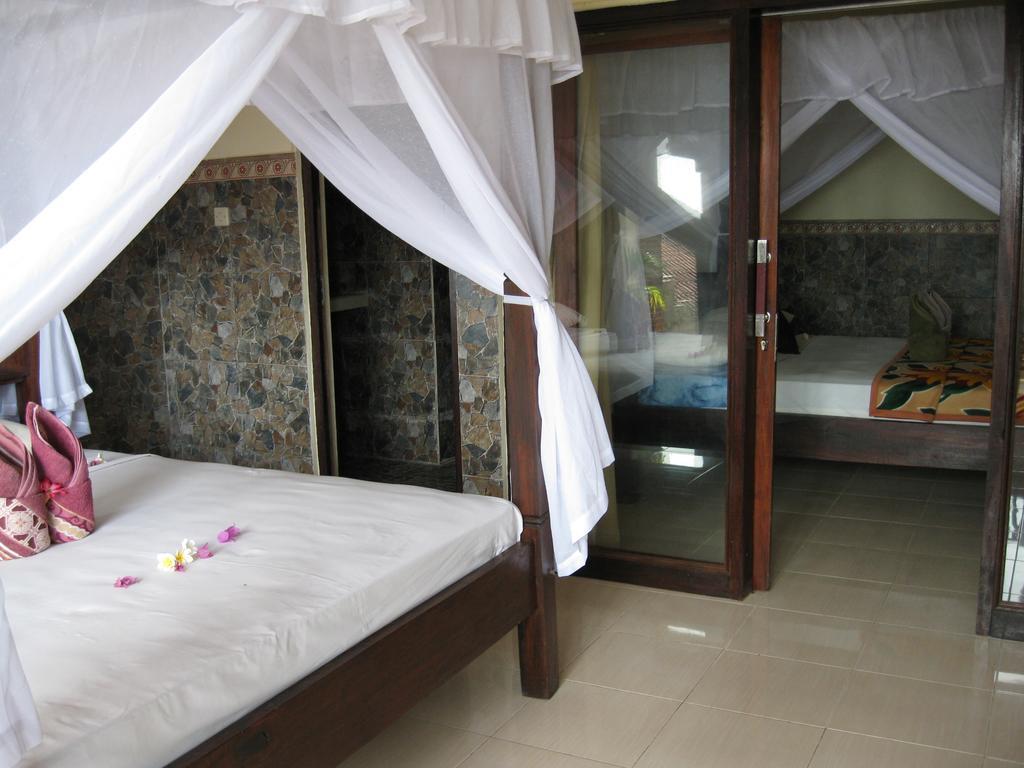 Guest house Bukit Indah 2*