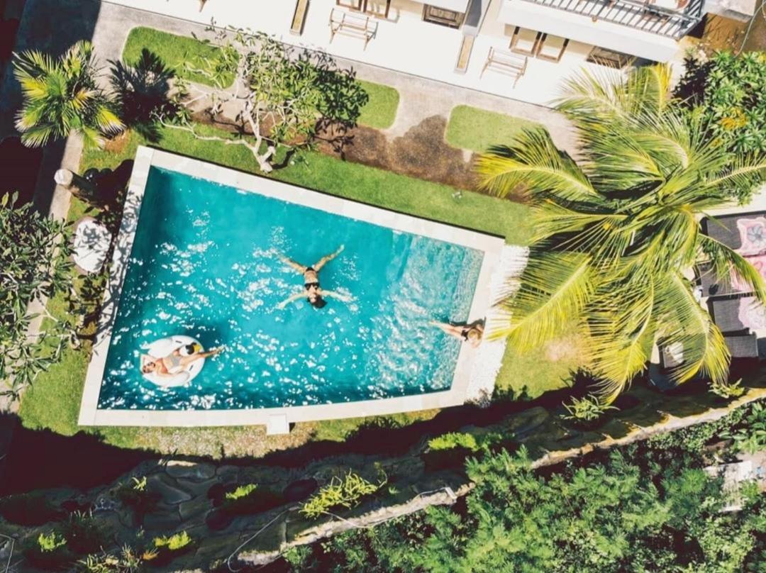 Devata Giri Uluwatu (Bali)