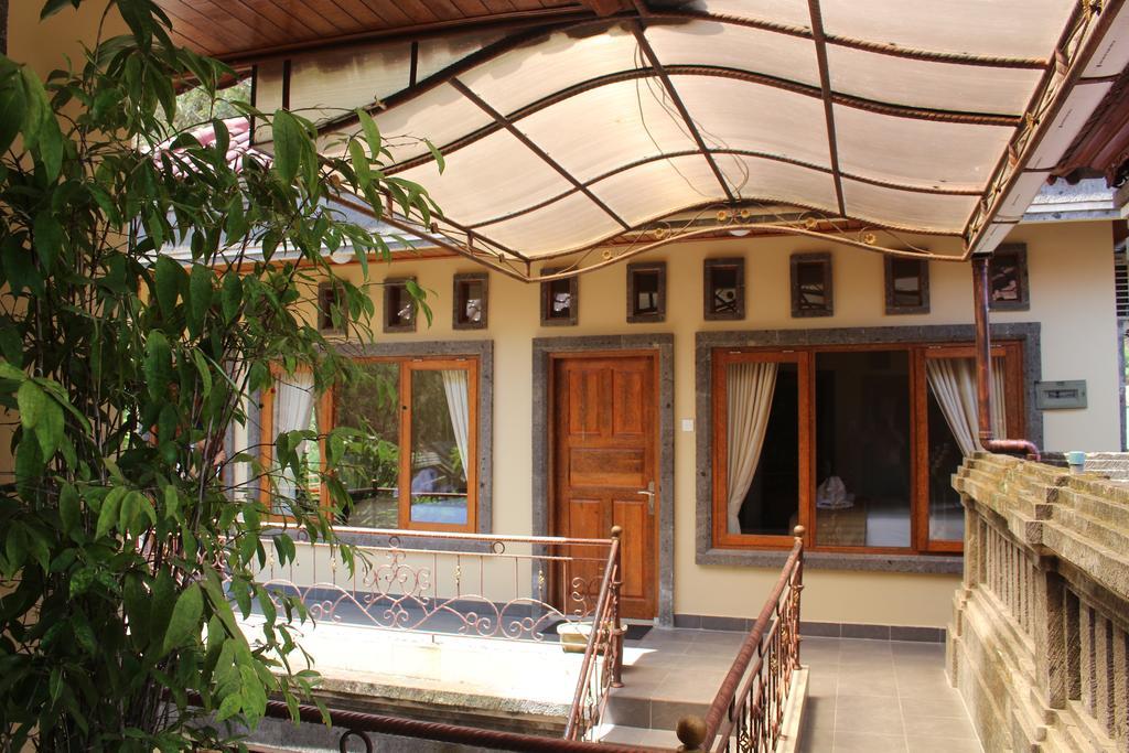 Puri Dawa Villa *