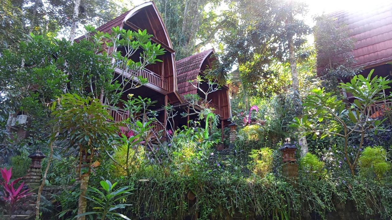 Bulian * Kubutambahan (Bali)