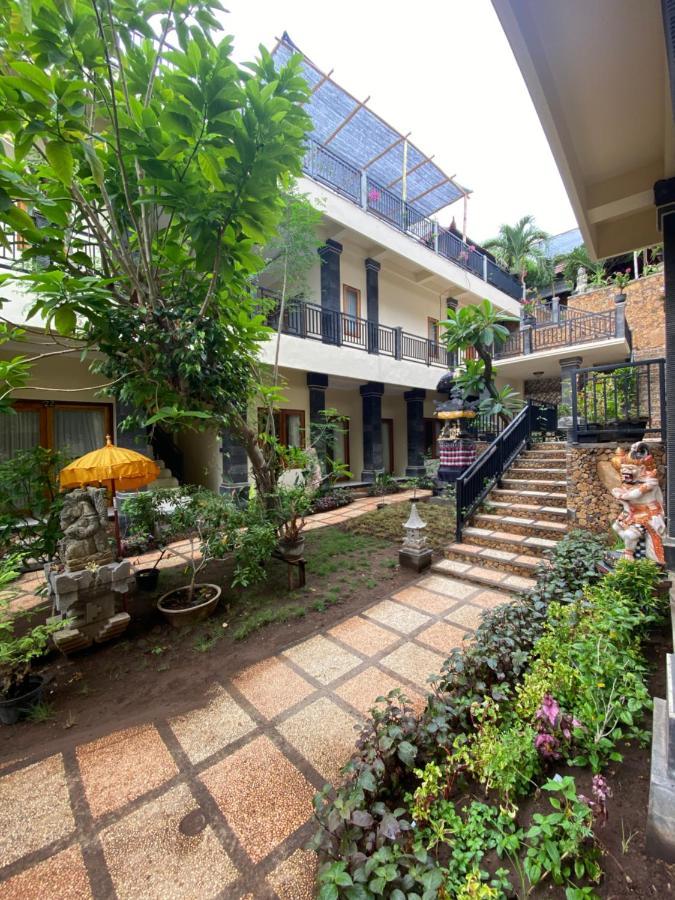 Diver's Cafe 2* Amed (Bali)