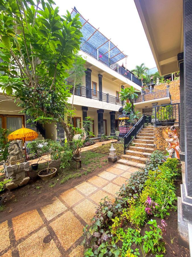 Guest house Diver's Cafe Amed (Bali)