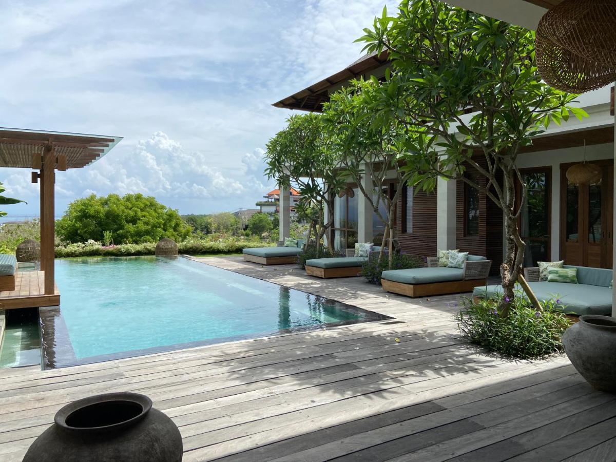 Biarritz * Uluwatu (Bali)