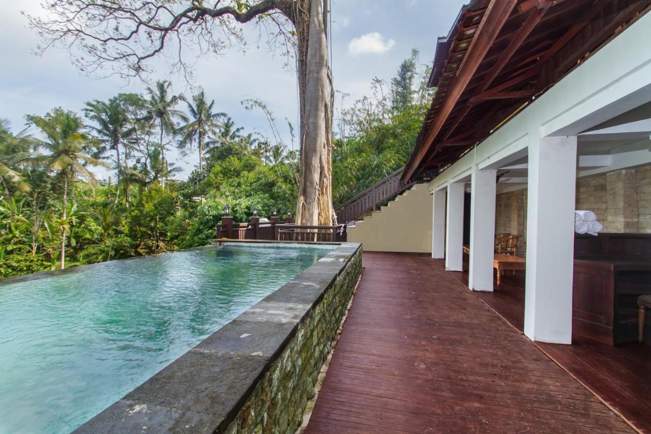 Graha Petulu By Pramana Hotel 4*