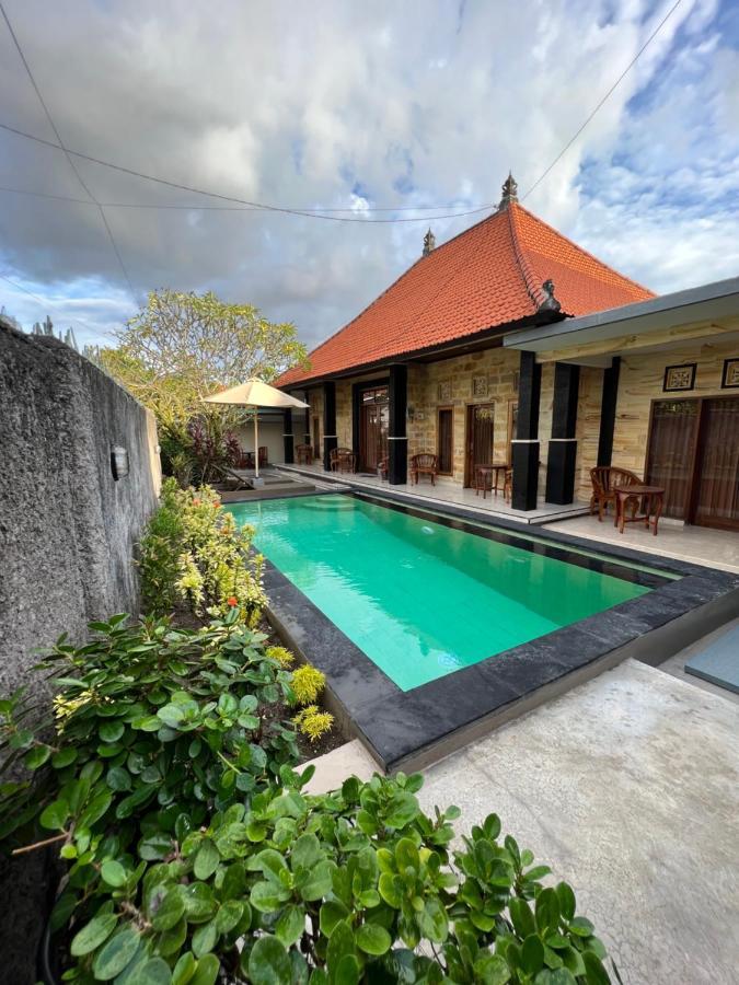 Homestay Nari Canggu (Bali)