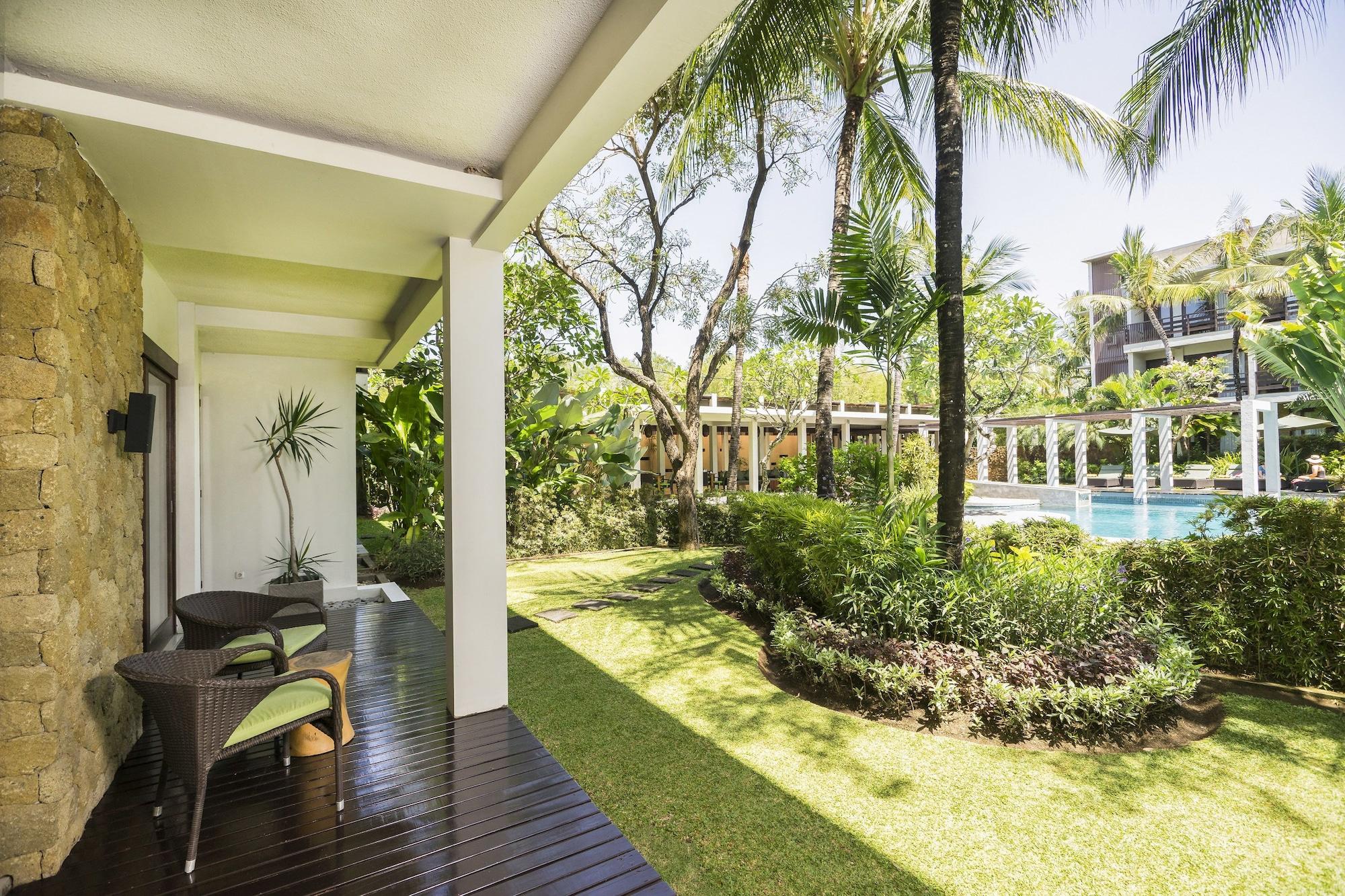 Kokonut Seminyak Resort 4*