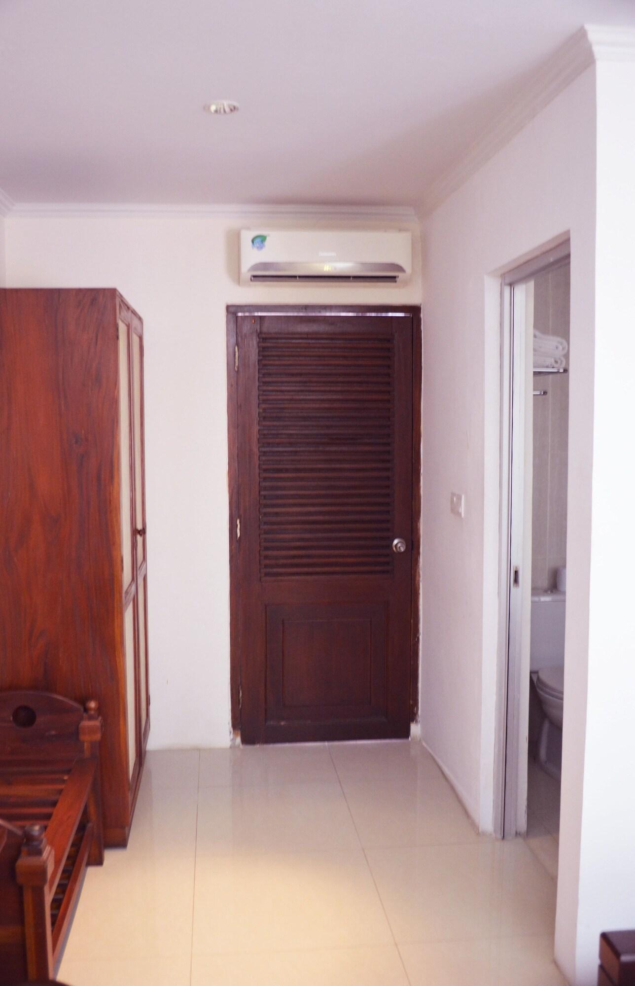 Hotel Balisani Padma 2*