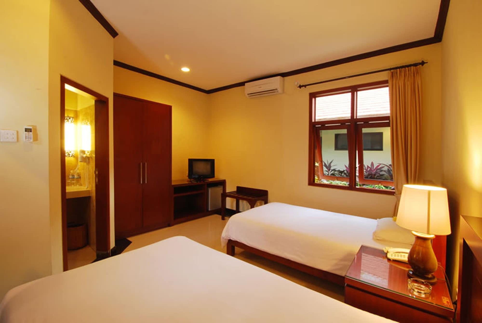 Hotel Yulia Kuta