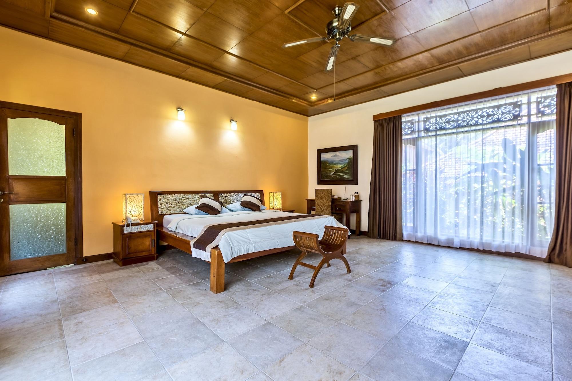 Resort Hotel Villa Ubud 3*