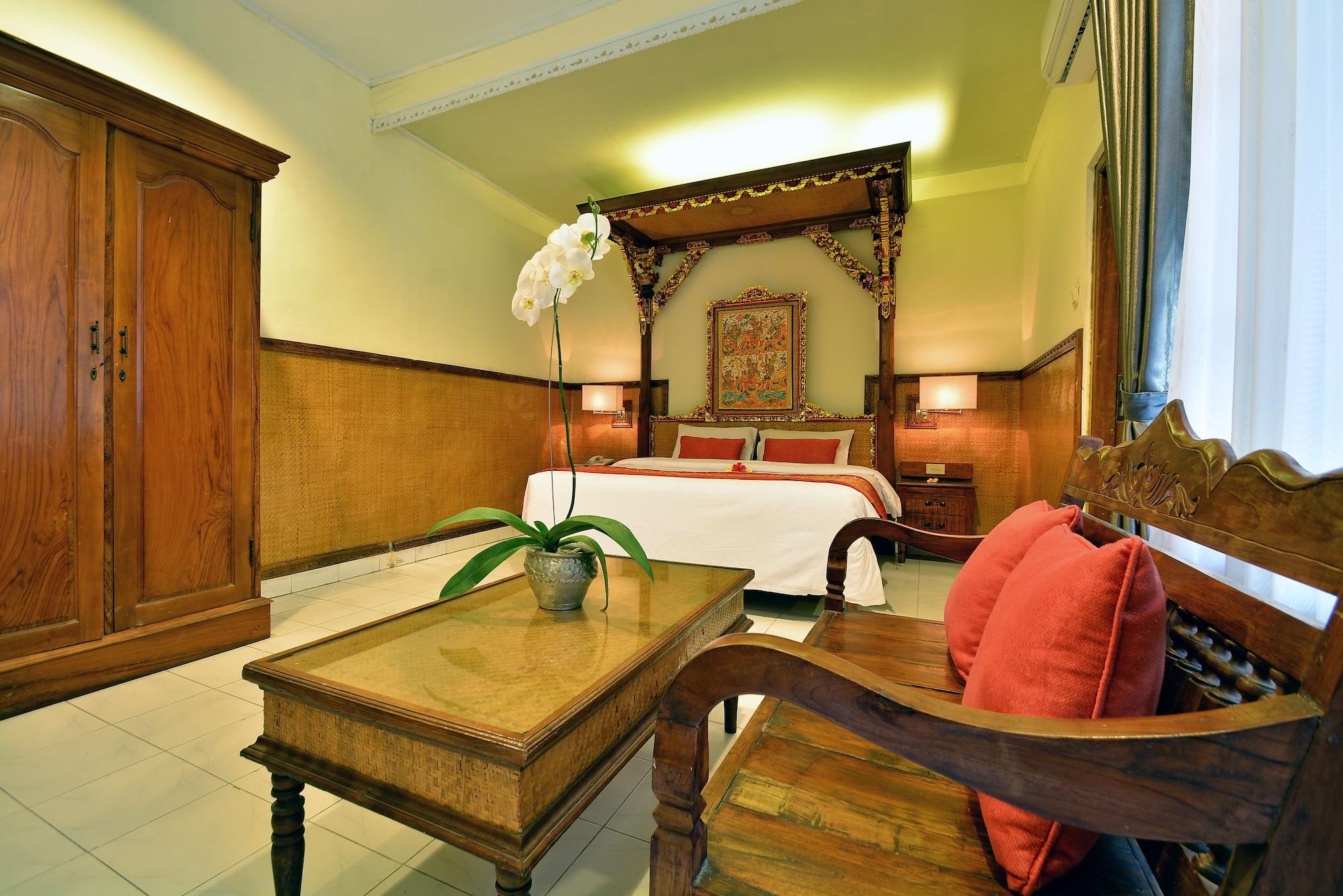 Puri Dewa Bharata & Hotel