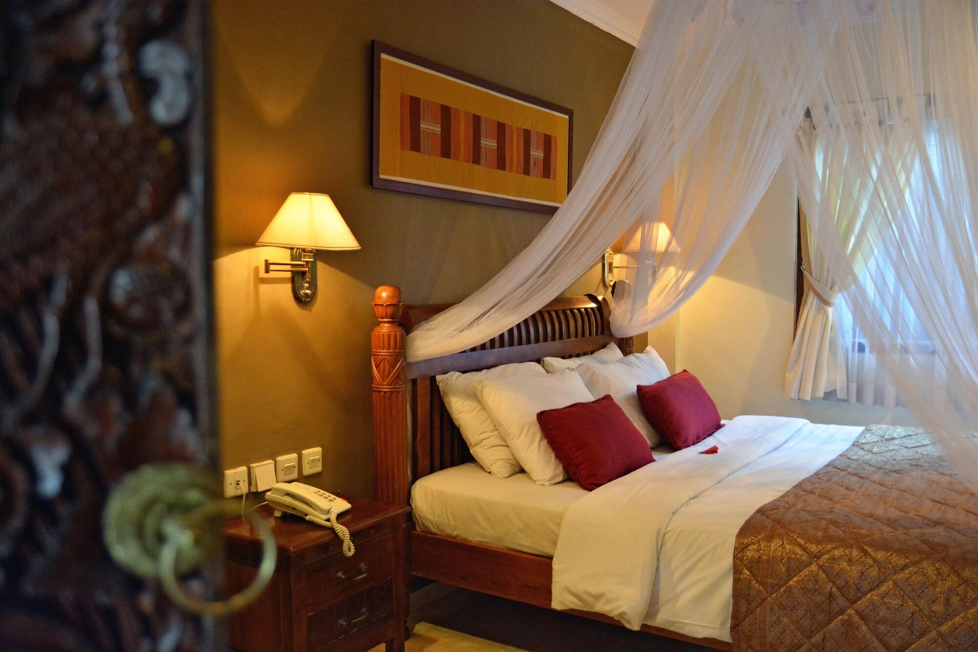Hotel Puri Dewa Bharata &