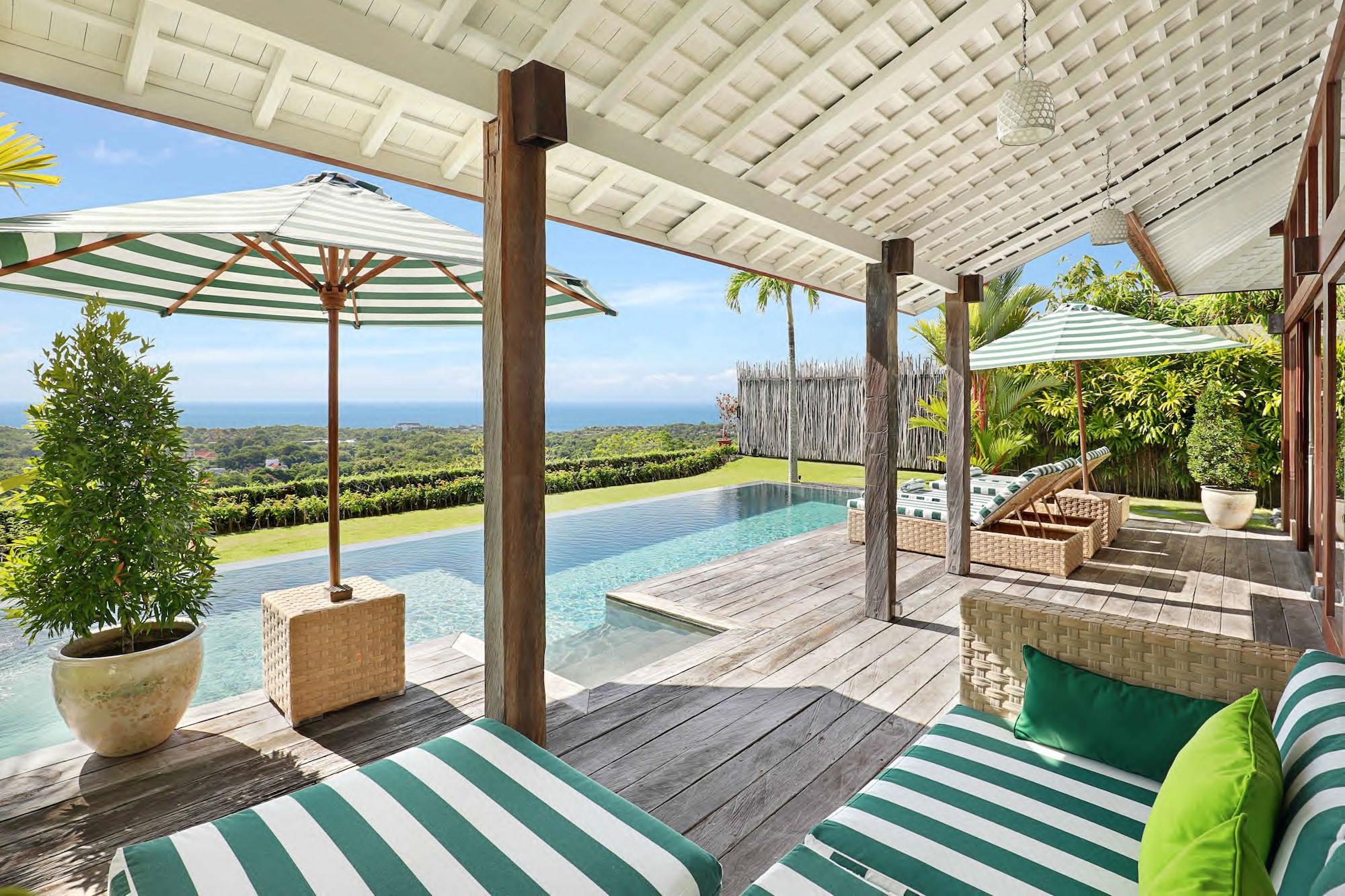 Villa Hidden Hills