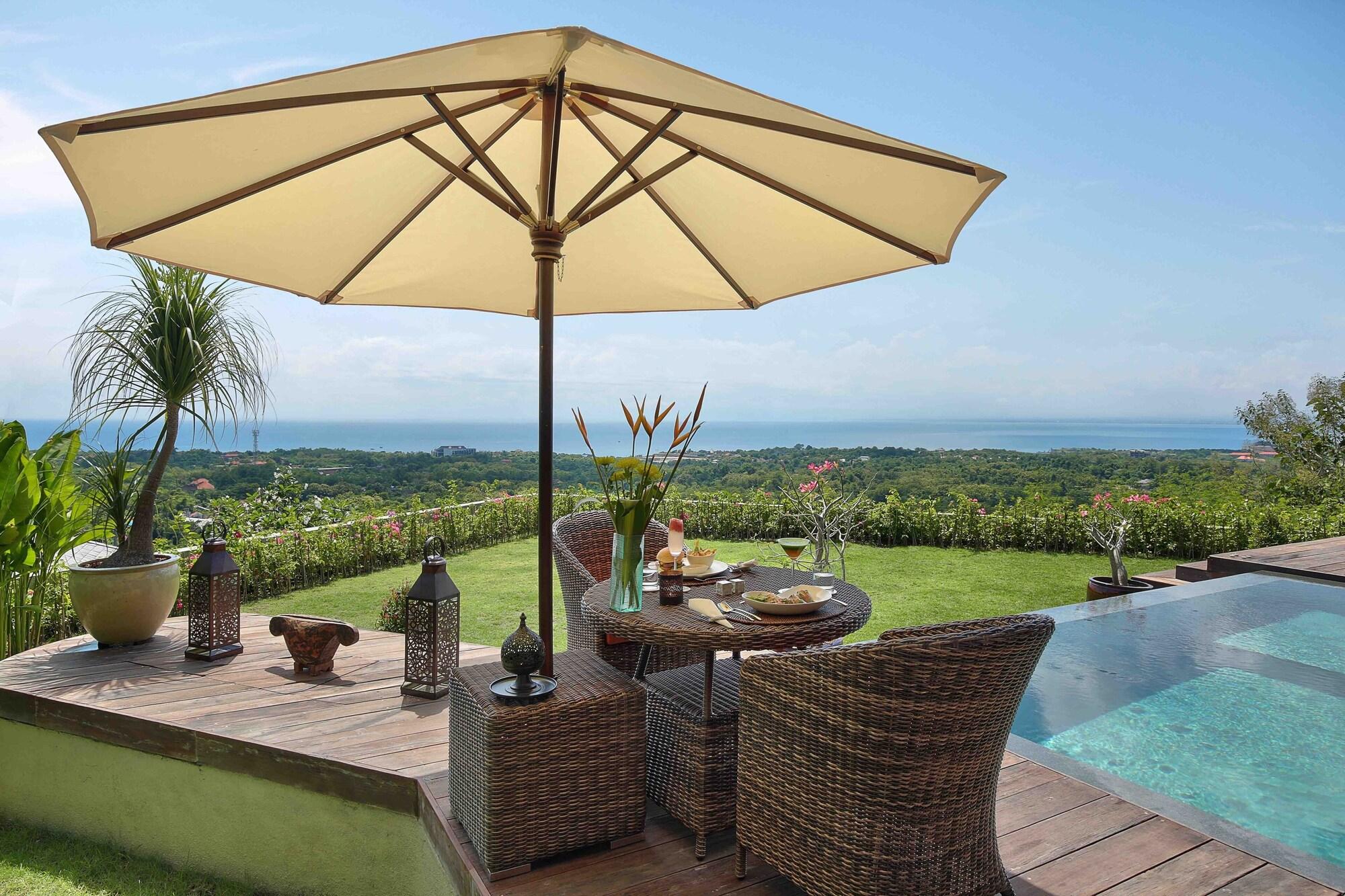 Villa Hidden Hills