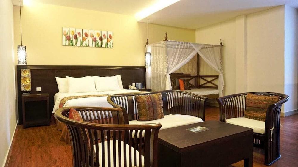 Western Kuta Resort
