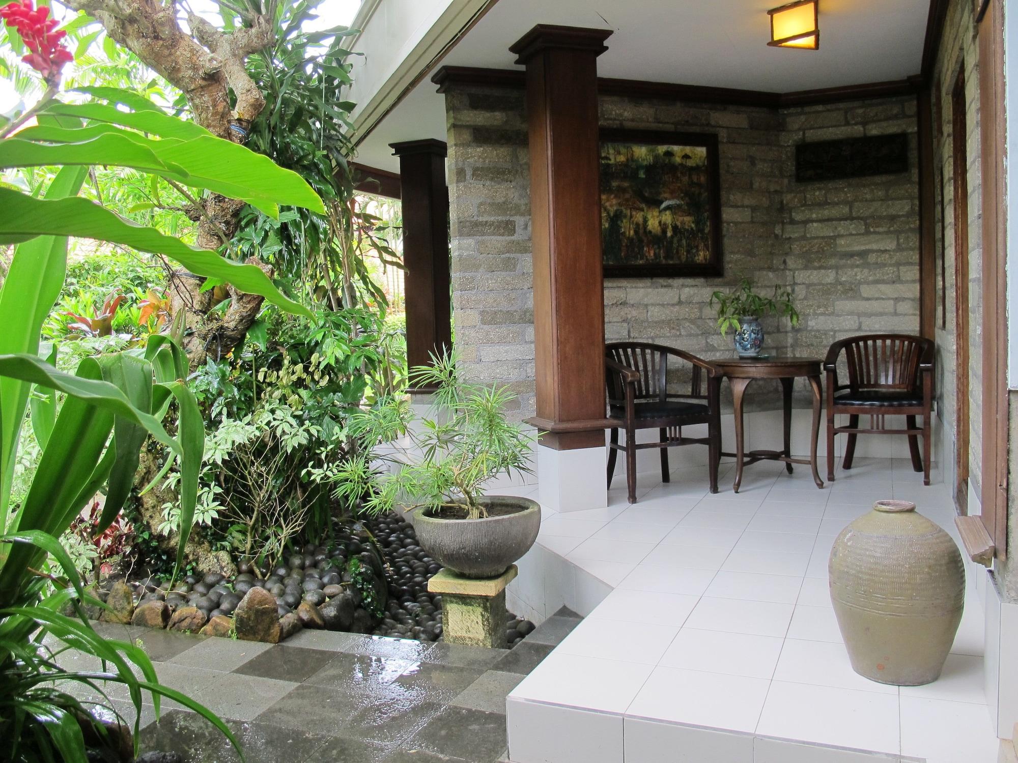 Taman Harum 3*