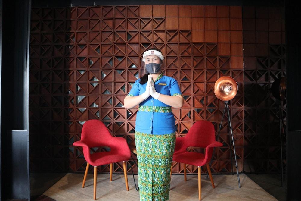 J Kuta Hotel Kuta (Bali)