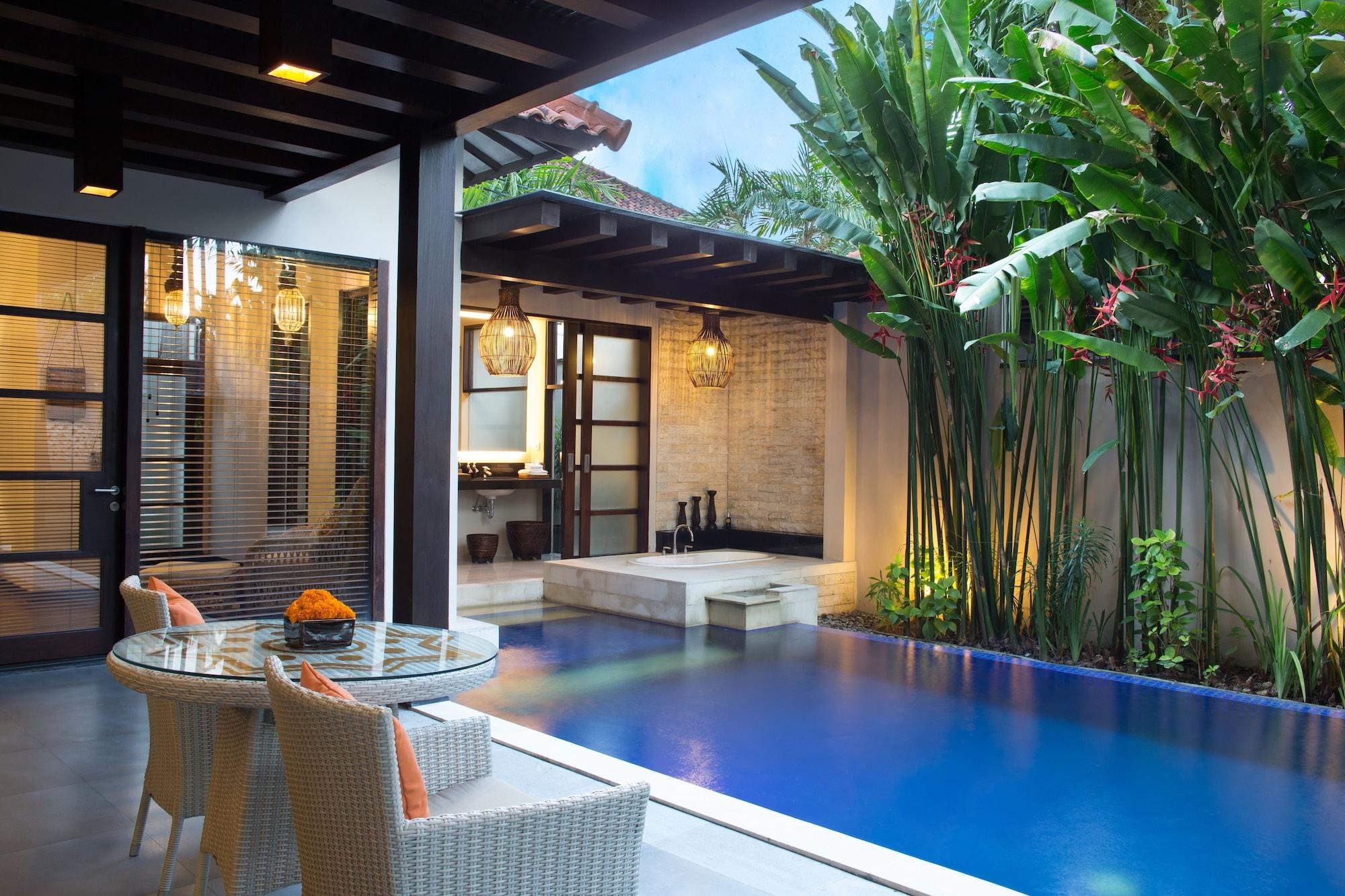 Alaya Dedaun Kuta Villa *