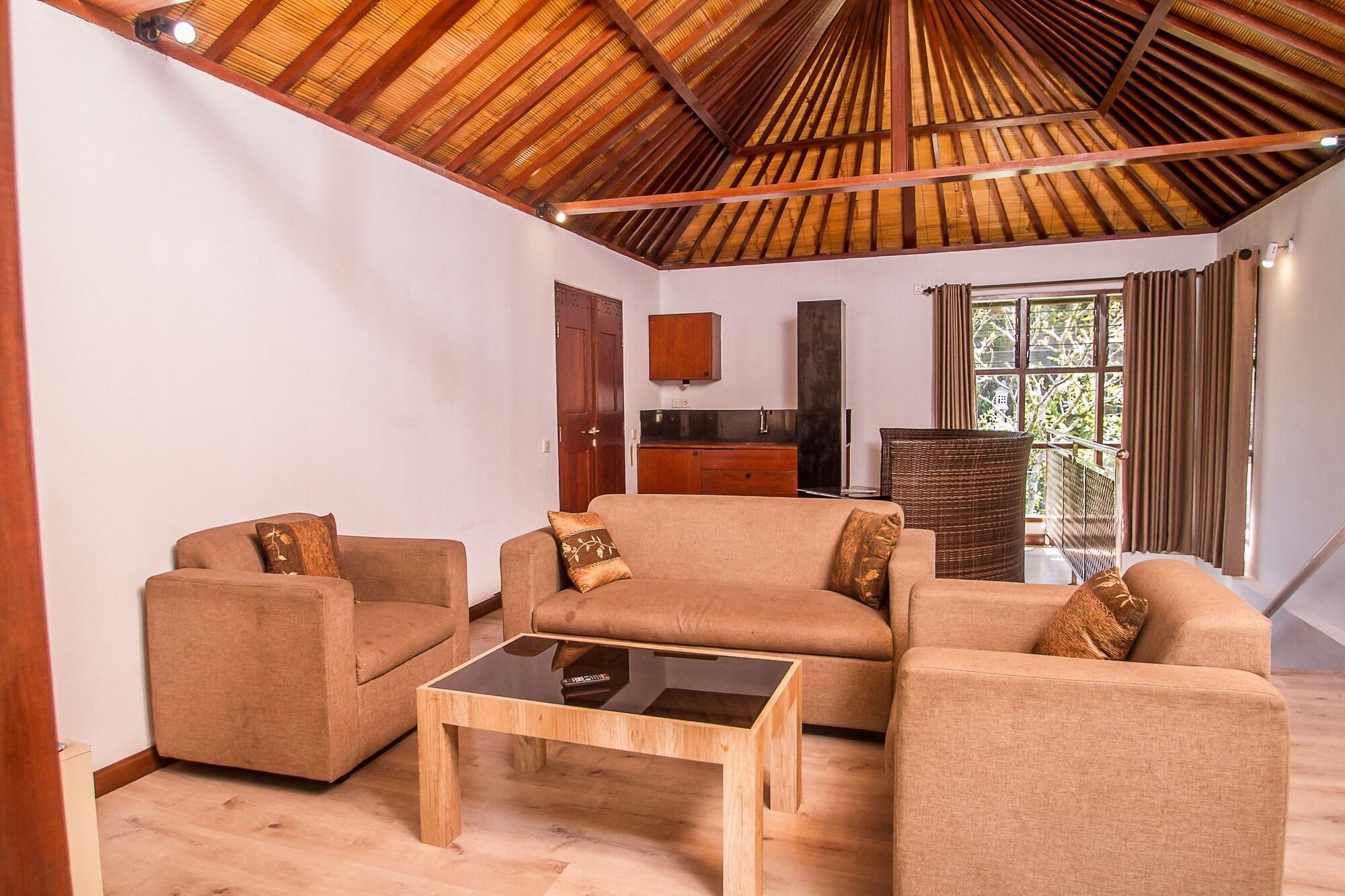 Hotel Puri Saron Madangan - Gianyar 4*