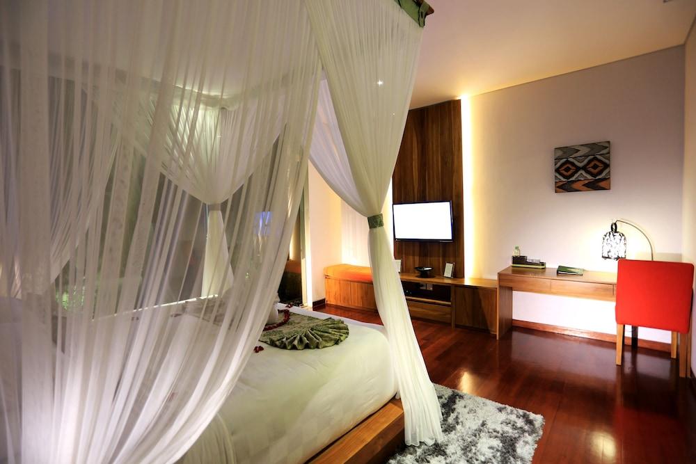 Villa The Kasih & *
