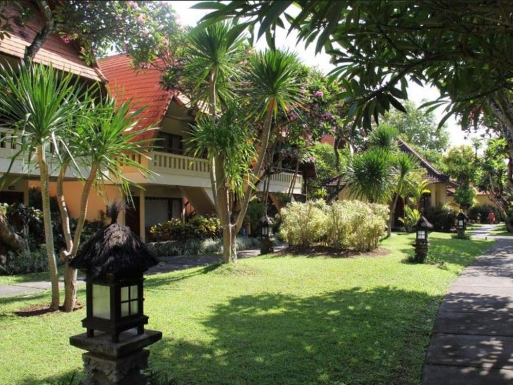 Besakih Beach