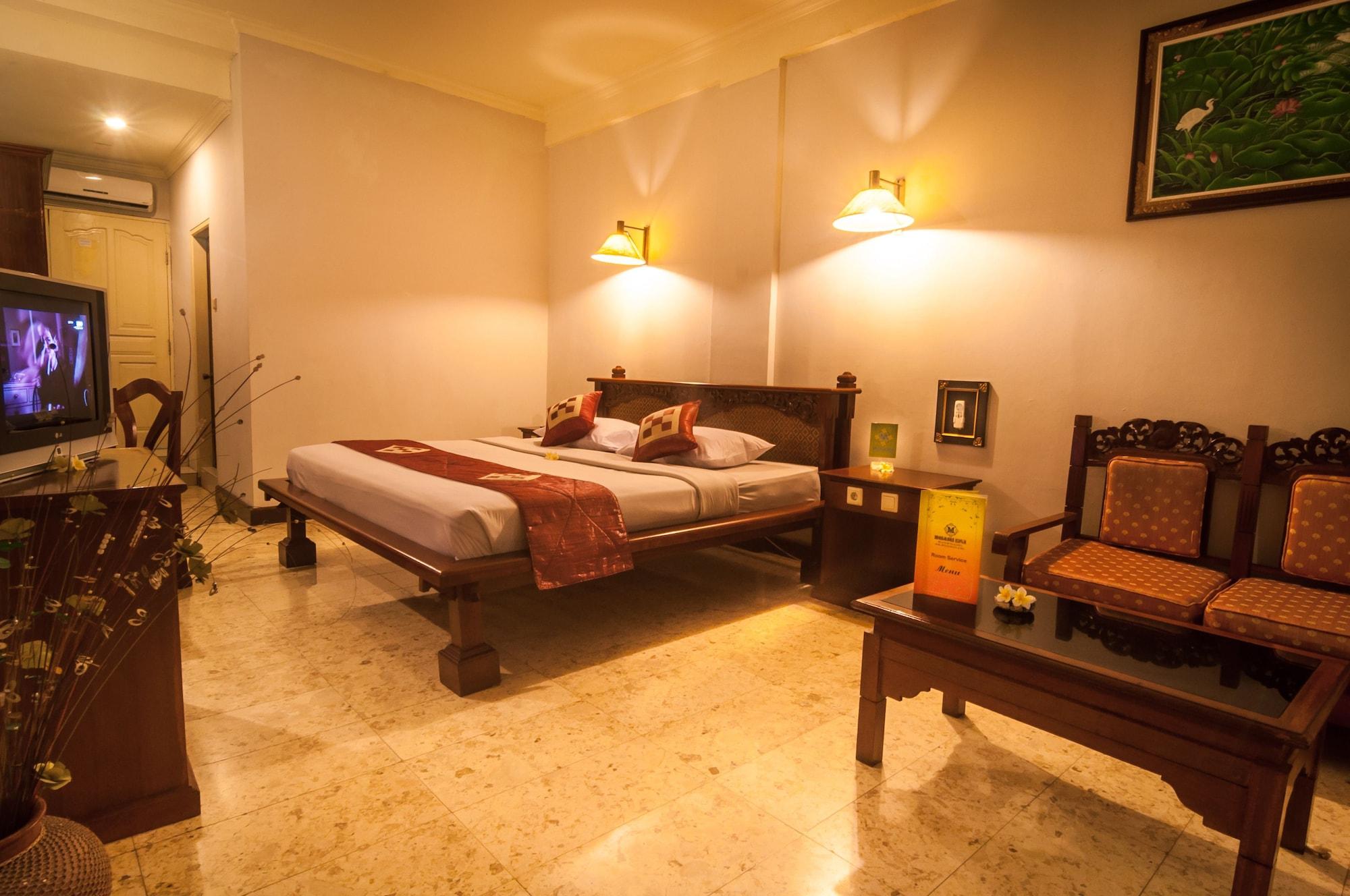 Melasti Kuta & Spa 3*