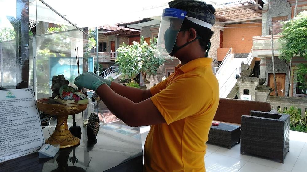 Melasti Kuta & 3* Kuta (Bali)