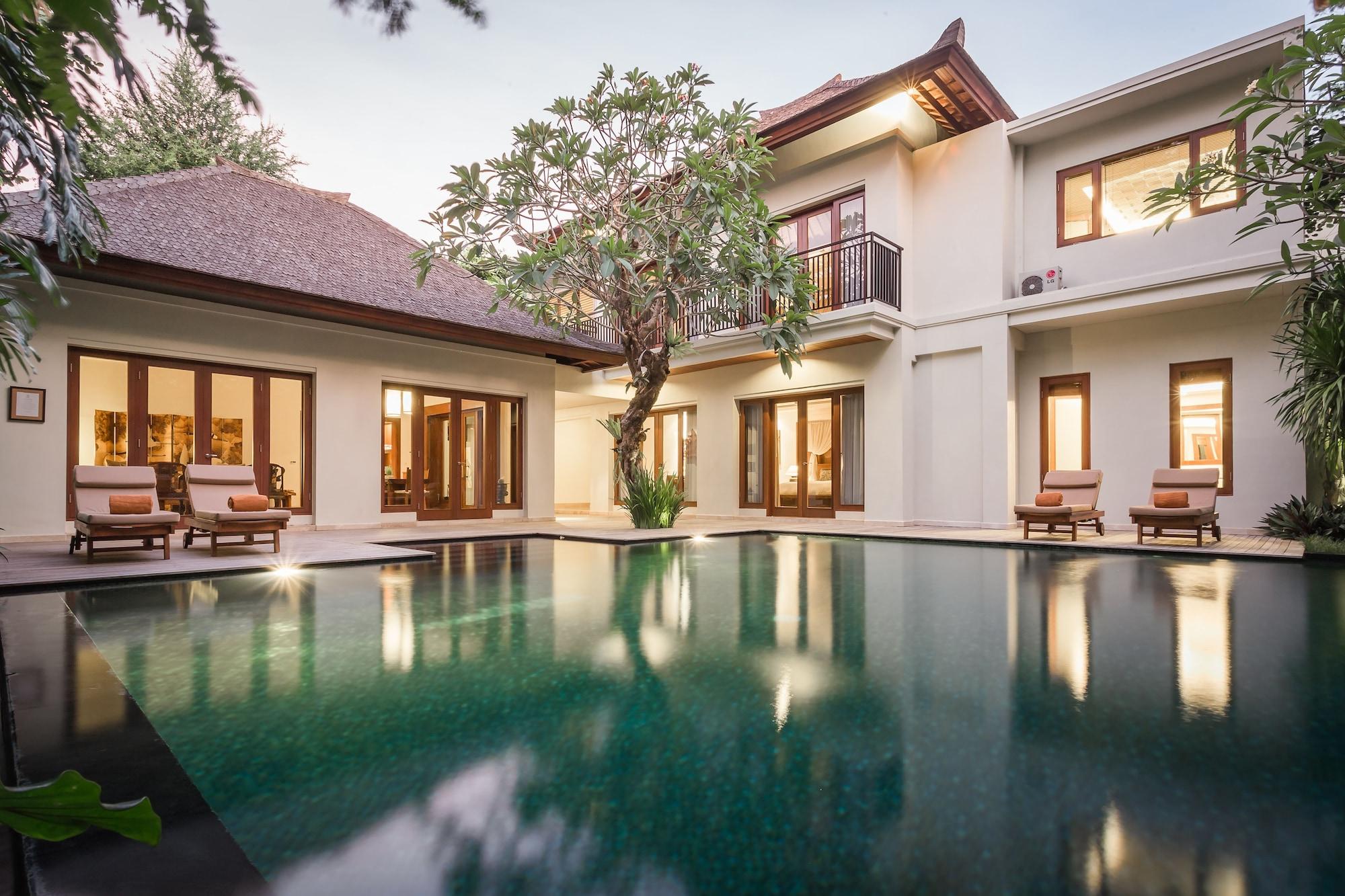 Awarta Nusa Dua Luxury & Bali 5* Nusa Dua (Bali)