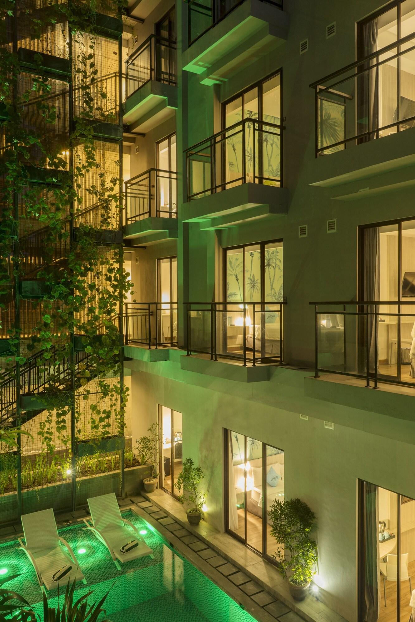 Liberta Hotel 3*
