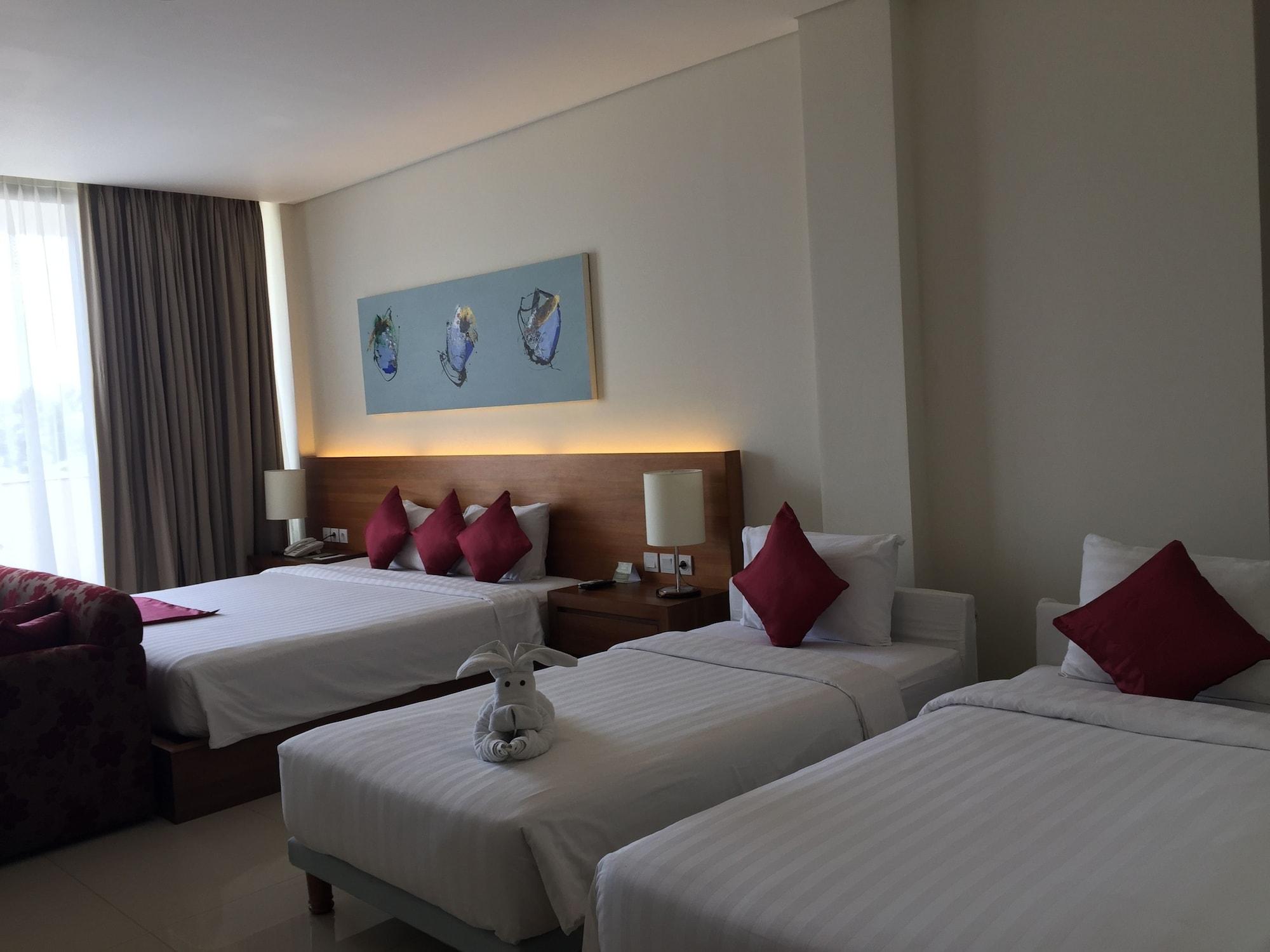 Taksu Hotel 4*