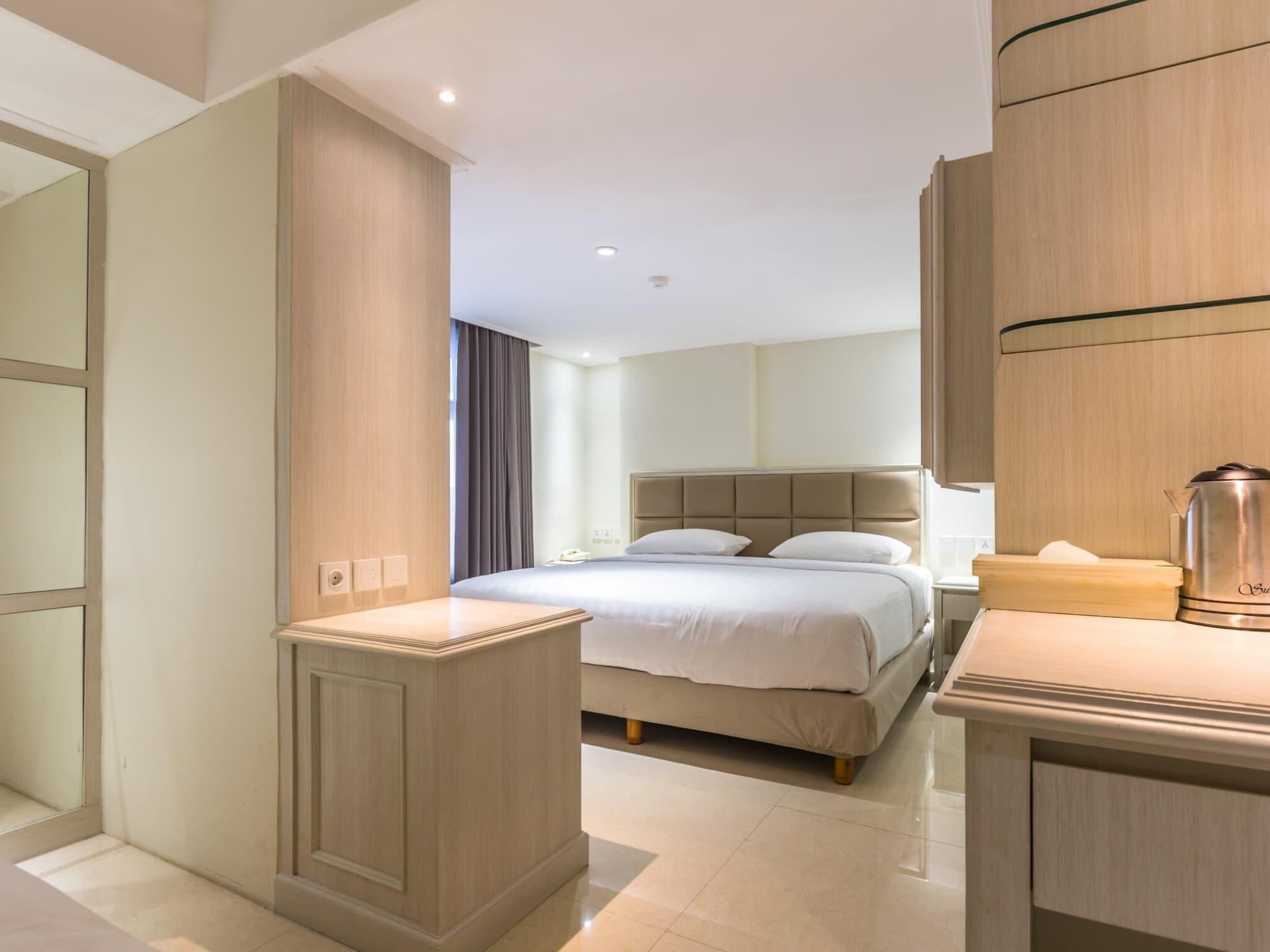 Alron Kuta Hotel