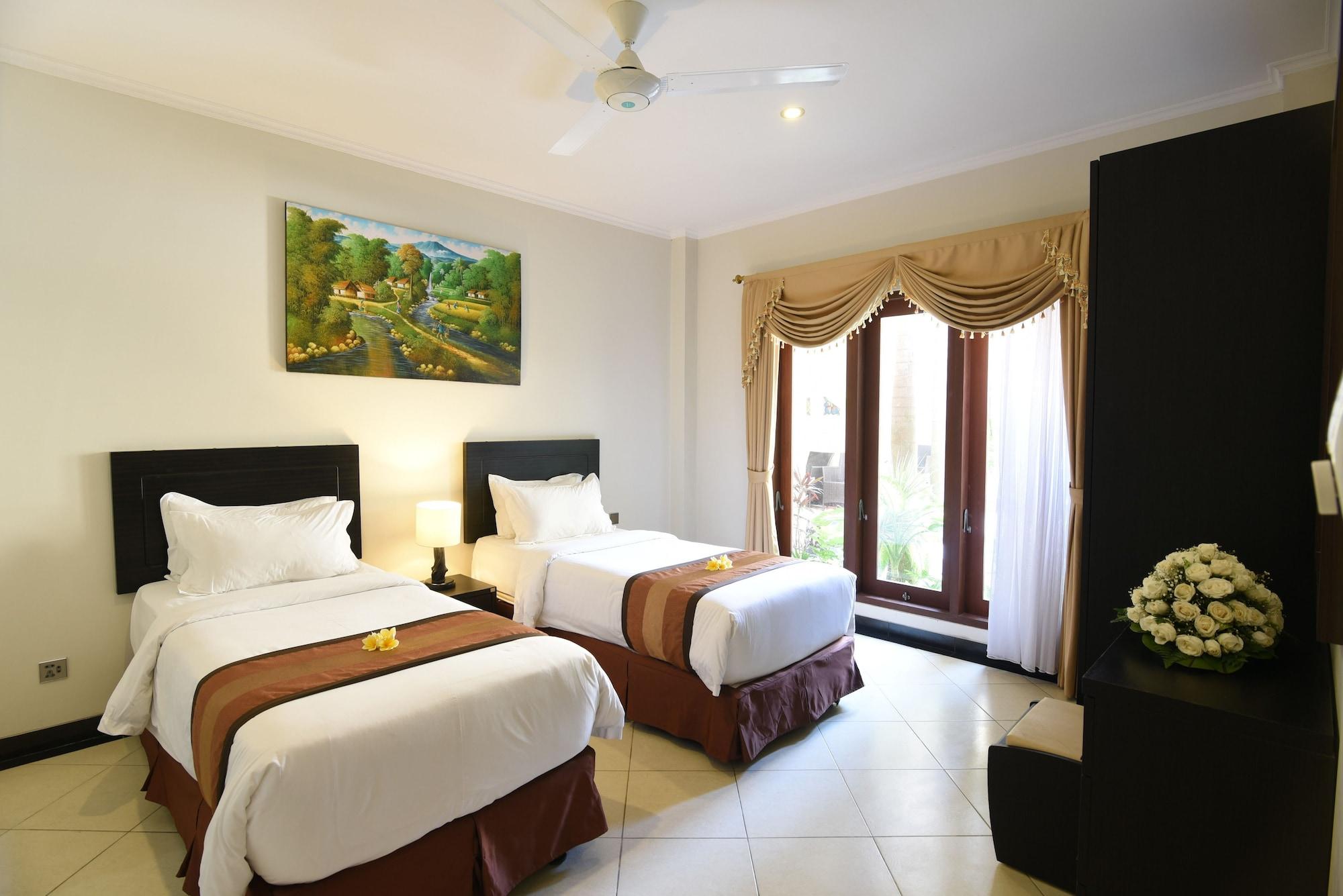 Aparthotel Kuta Town House 4*