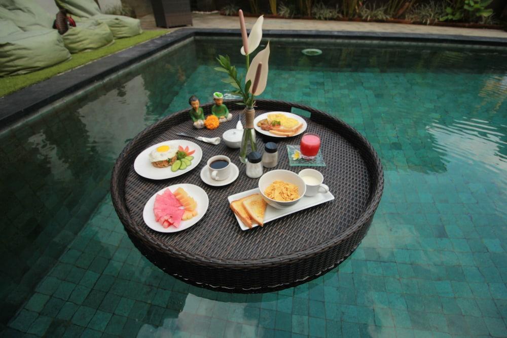 Kamandhani Guest house