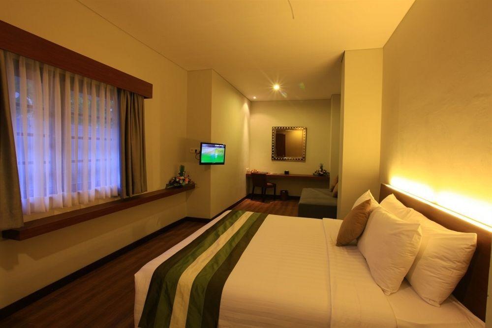 Grand Whiz Nusa Dua Bali