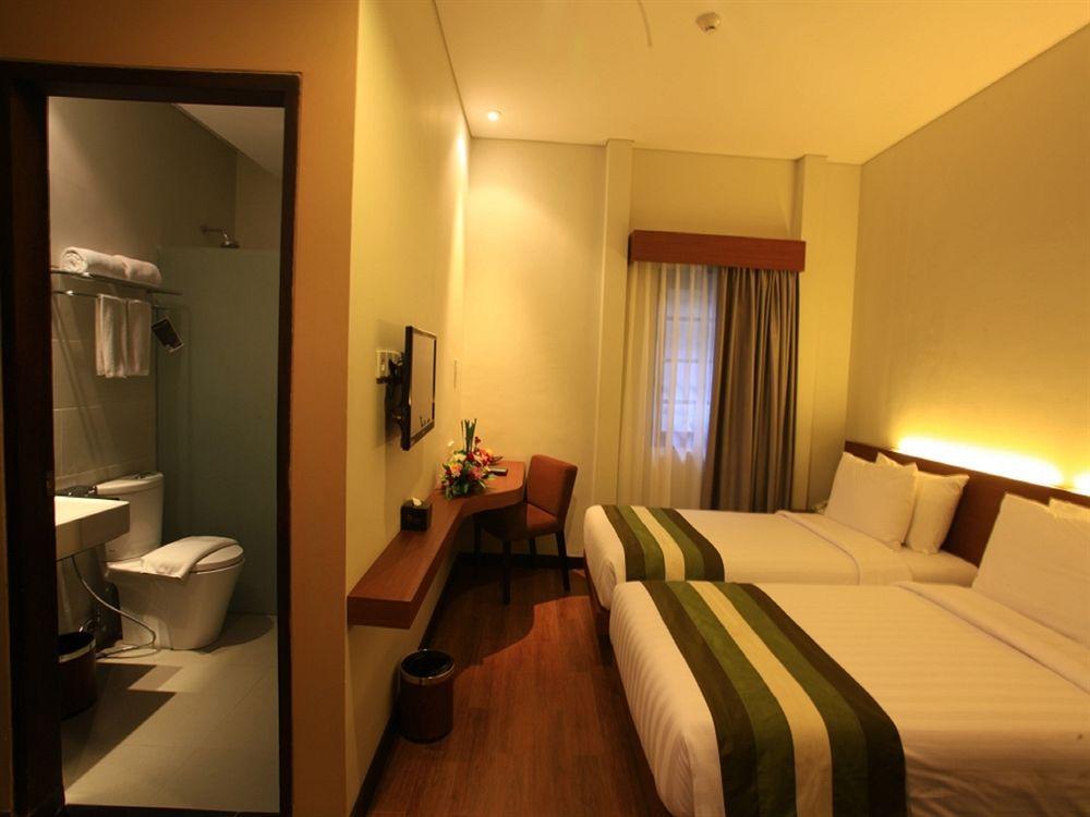 Grand Whiz Nusa Dua Bali Hotel Nusa Dua (Bali)