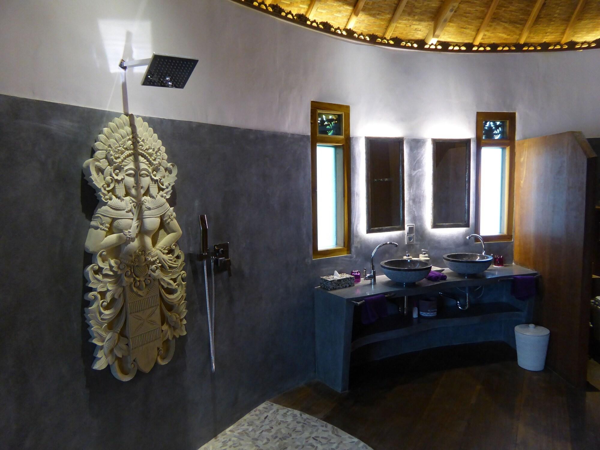 Puri Dajuma Eco-resort &
